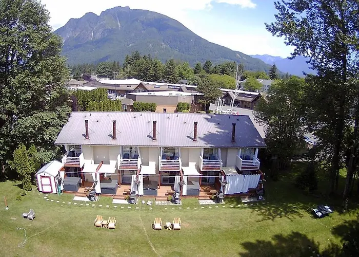 Moon River Suites #1